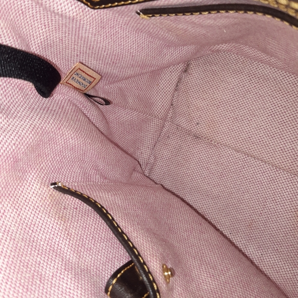 Handbag - Picture 5 of 9